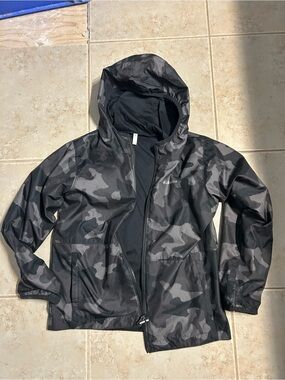 Columbia Black & Gray Camouflage Hooded Shell Jacket
